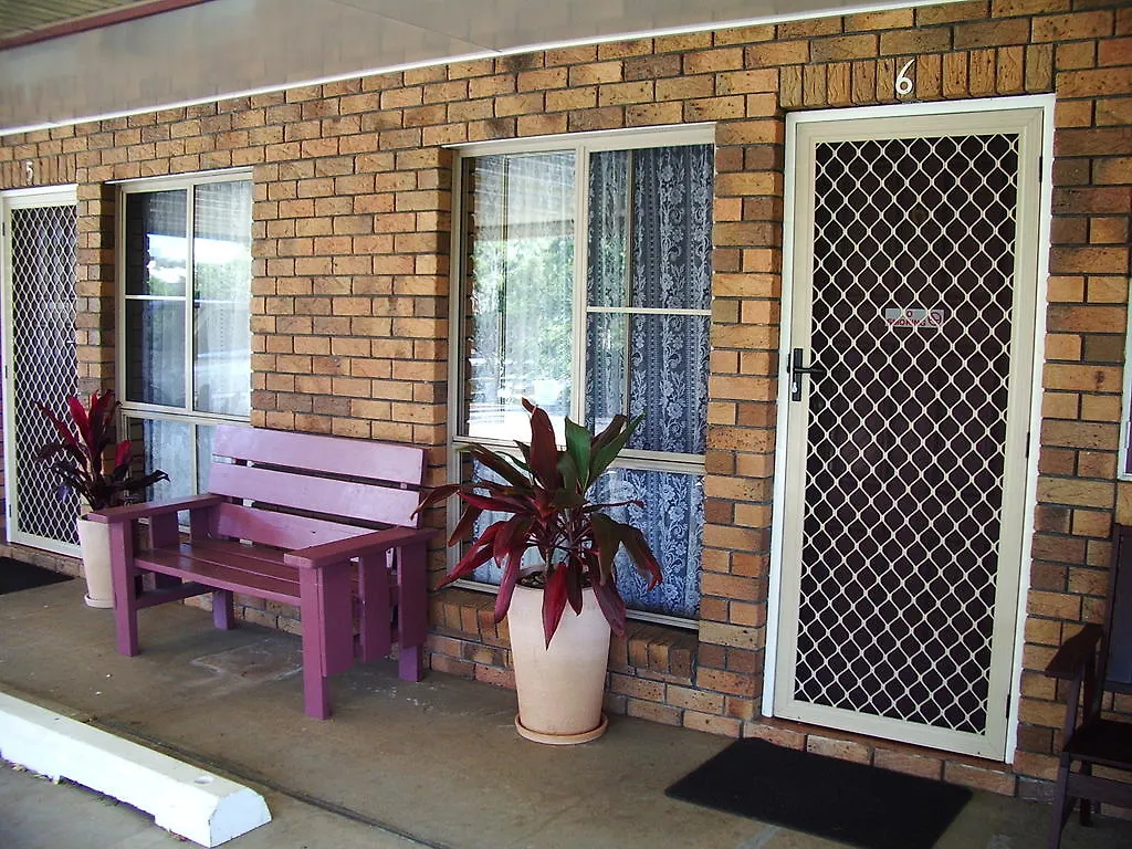 Oakey Park House Motor Inn 3*,  Australia
