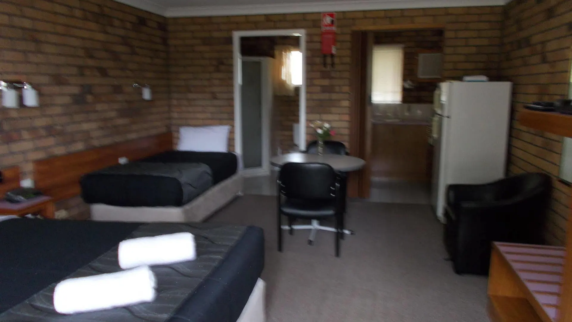 Oakey Park House Motor Inn 3*,  Australia