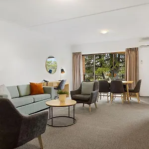 Oxley Court Serviced Australia